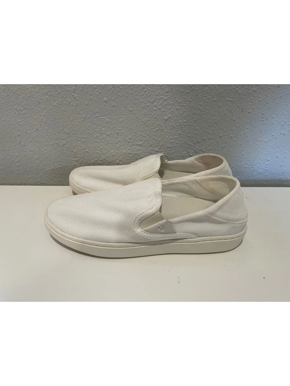 Women's White Slip-On Loafers Size US 8.5 EUR 38.5